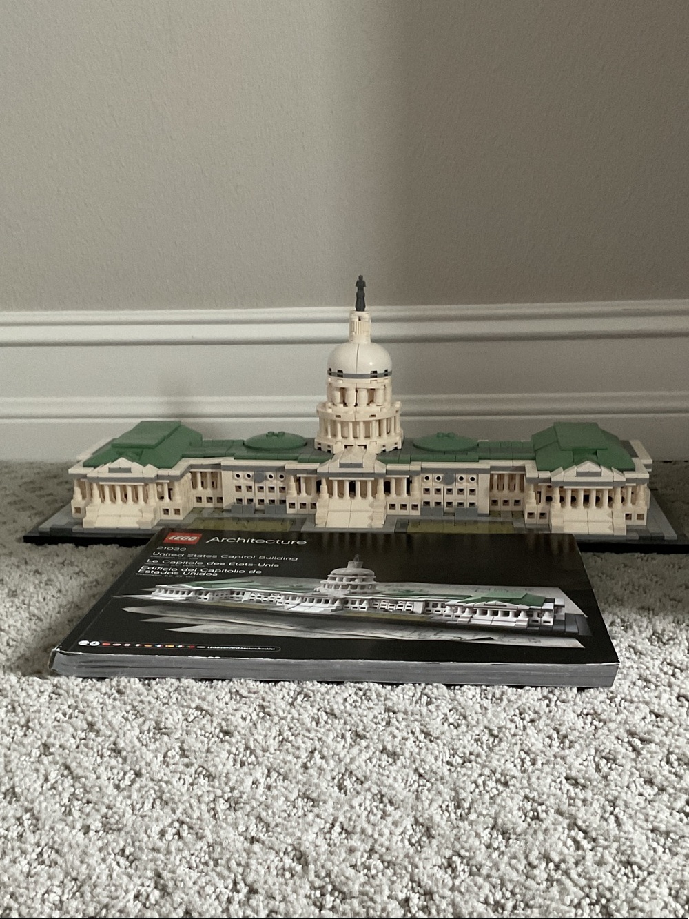 Lego Architecture U.S. Capitol Model - White, Green, Black